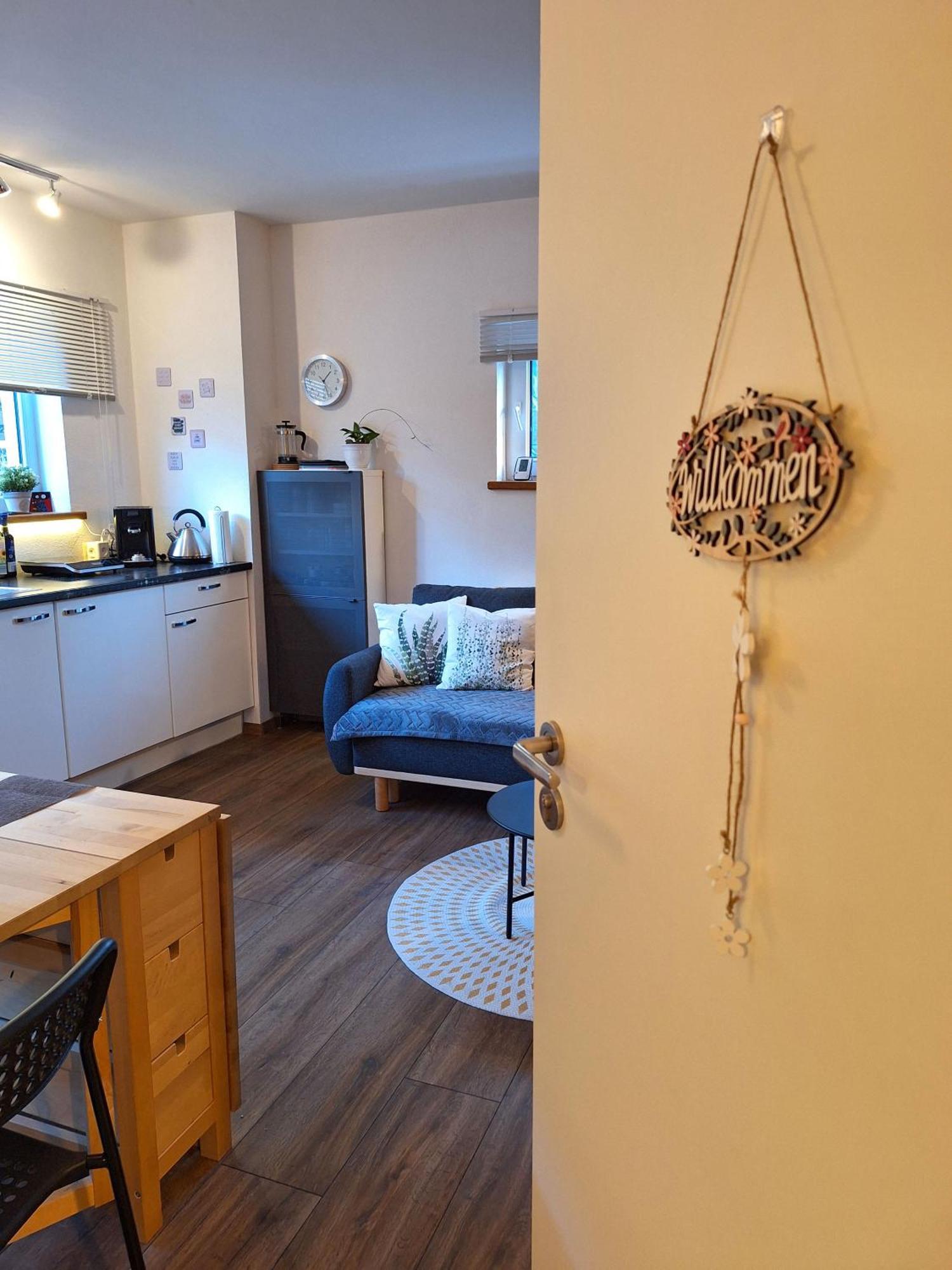 Ideal Fuer Kurze Aufenthalte - Gemuetliches 1-Zimmer-Apartment Adelsdorf Εξωτερικό φωτογραφία
