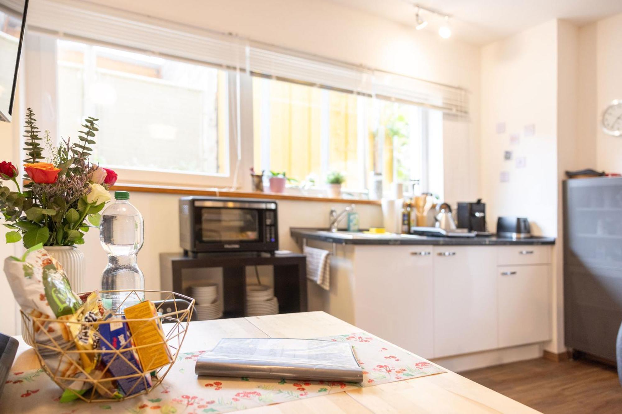 Ideal Fuer Kurze Aufenthalte - Gemuetliches 1-Zimmer-Apartment Adelsdorf Εξωτερικό φωτογραφία
