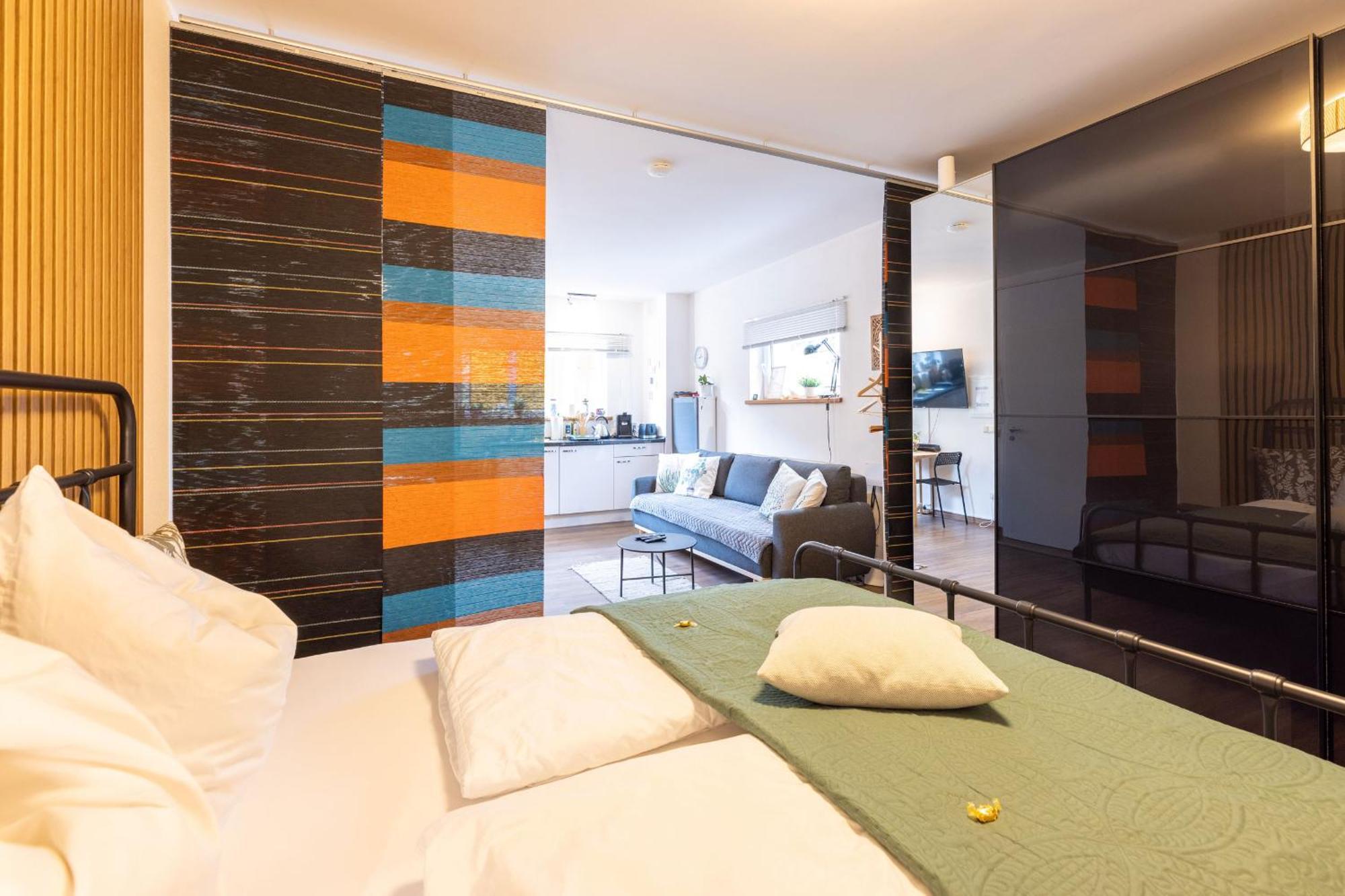 Ideal Fuer Kurze Aufenthalte - Gemuetliches 1-Zimmer-Apartment Adelsdorf Εξωτερικό φωτογραφία